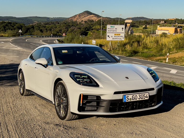 2025 Porsche Panamera