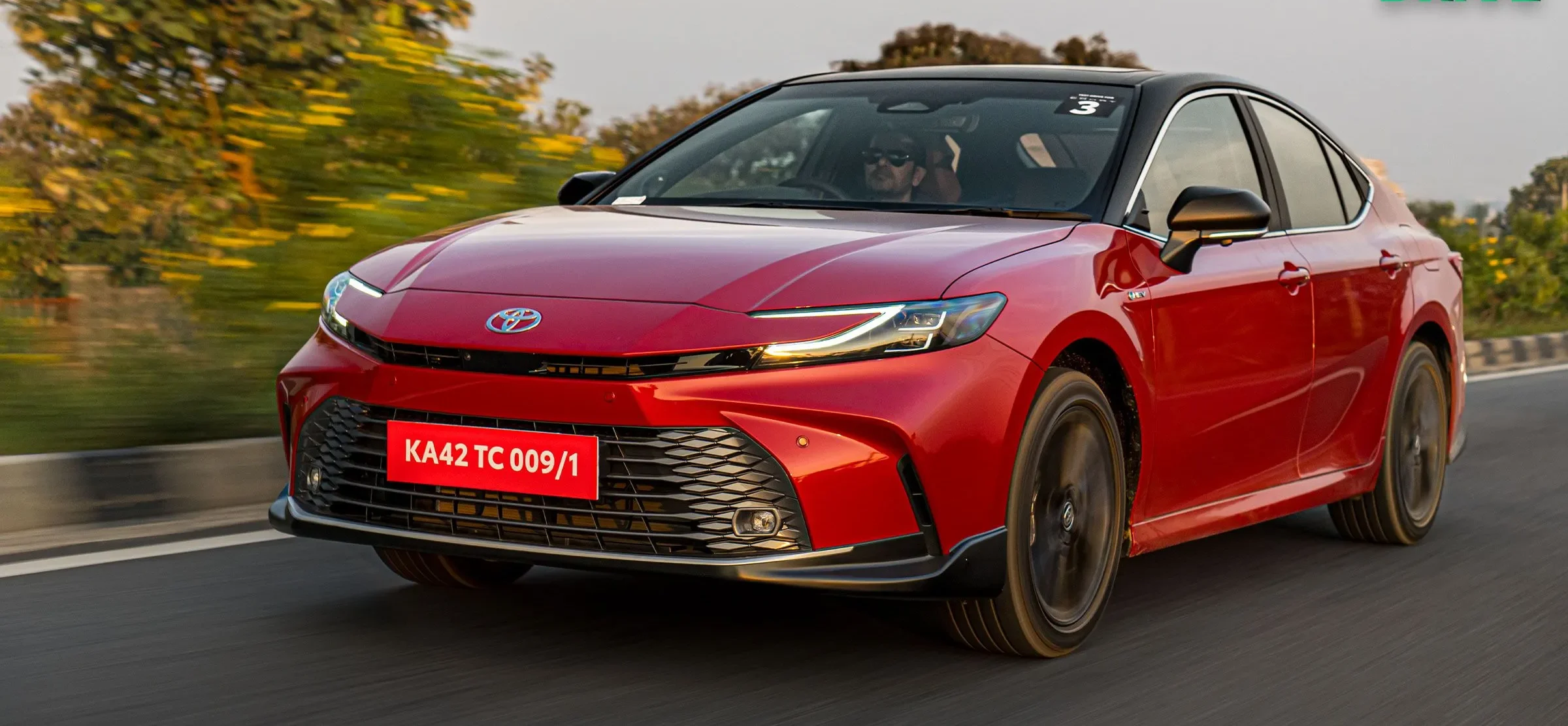 2025 Toyota Camry Hybrid