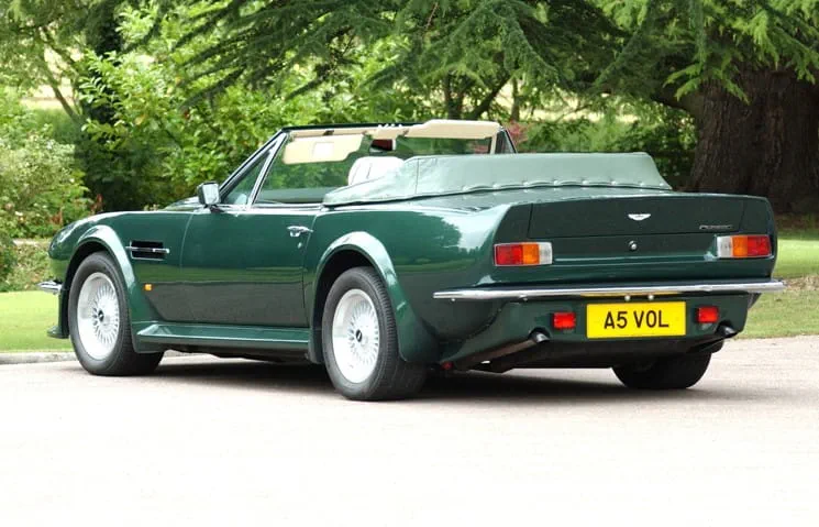 Aston Martin V8 Vantage Volante