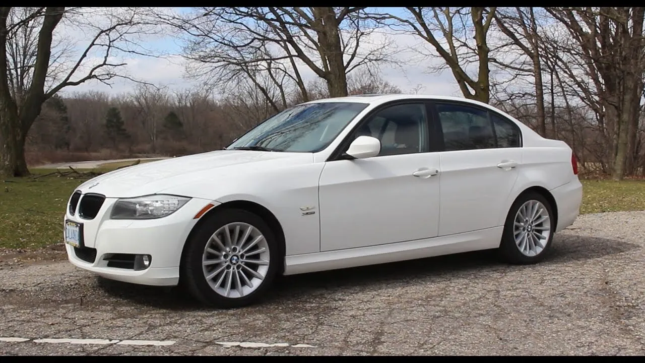 BMW 3 Series (E90) BMW 3 Series (E90)