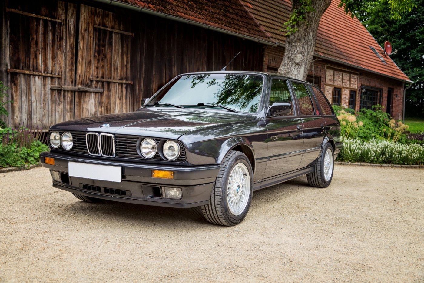 BMW 325i Touring