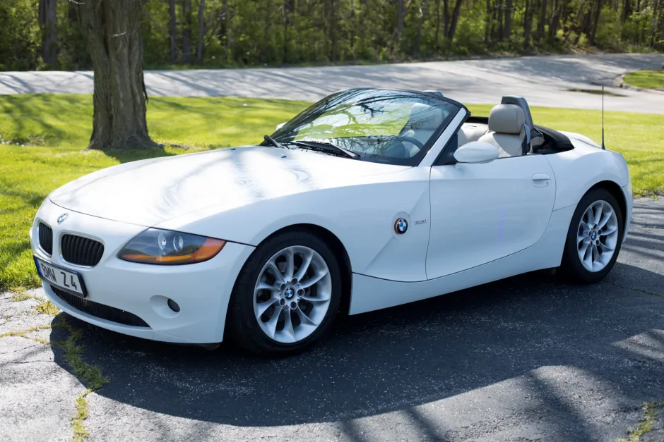 BMW Z4 2.5i (2003) BMW Z4 2.5i (2003)