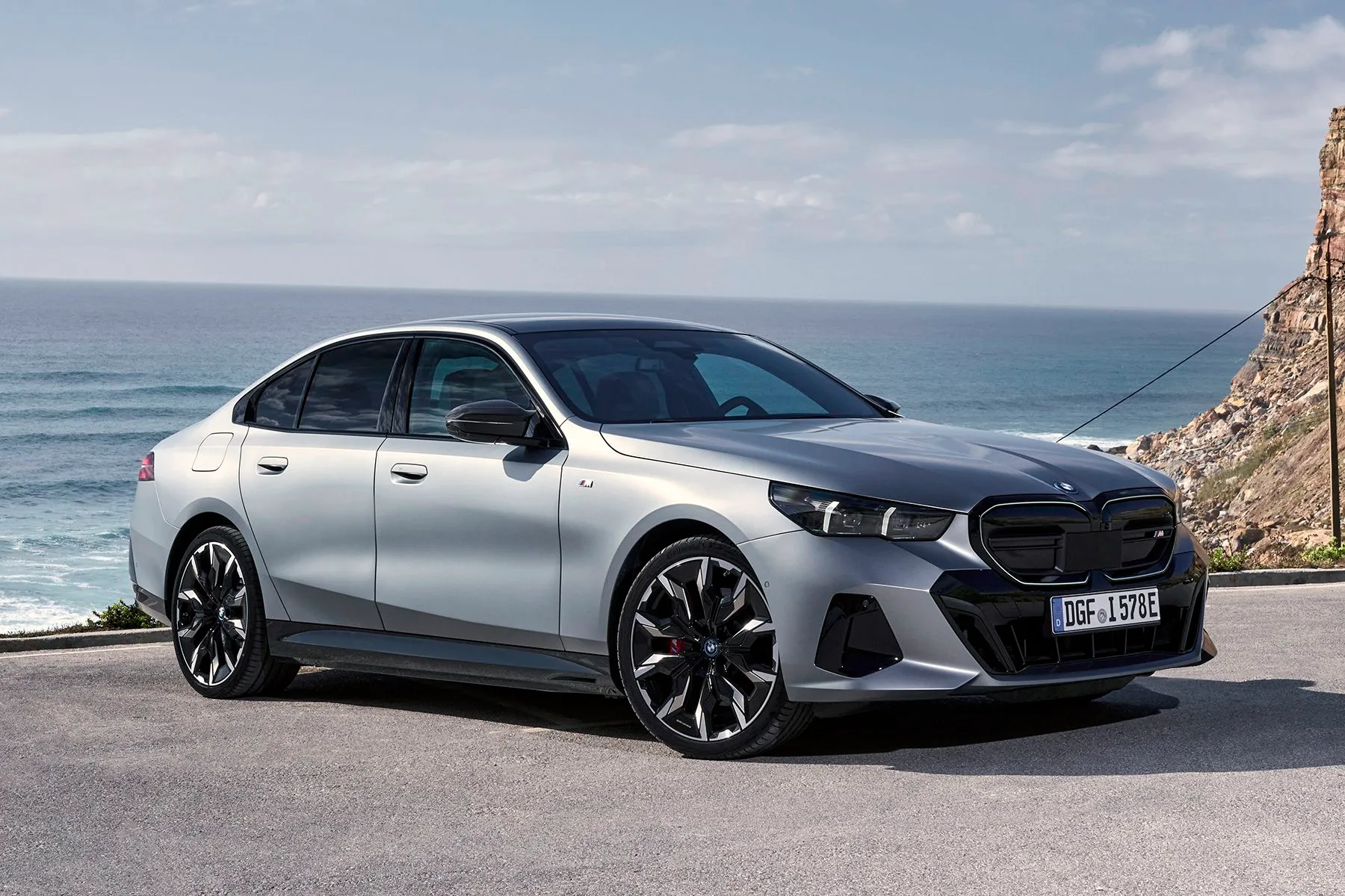 BMW i5 M60 xDrive BMW i5 M60 xDrive