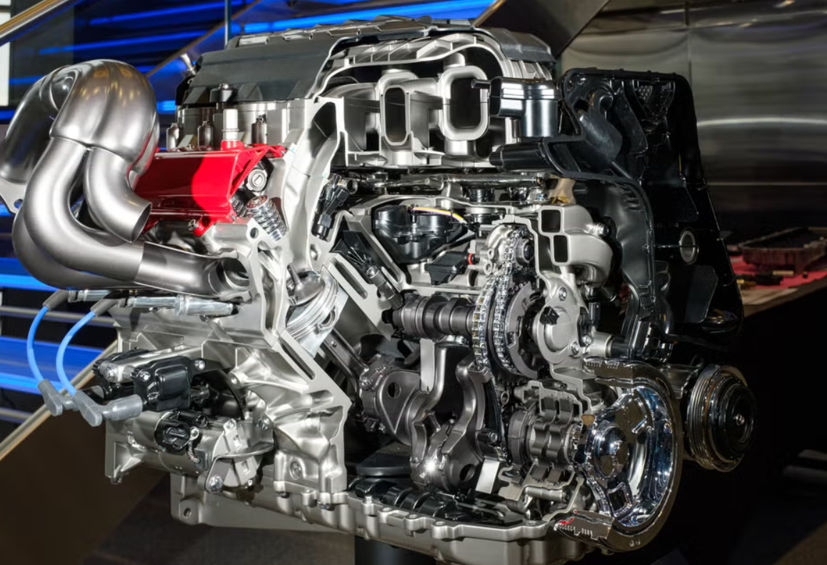 Chevrolet Corvette C8 LT2 Engine Chevrolet Corvette C8 LT2 Engine