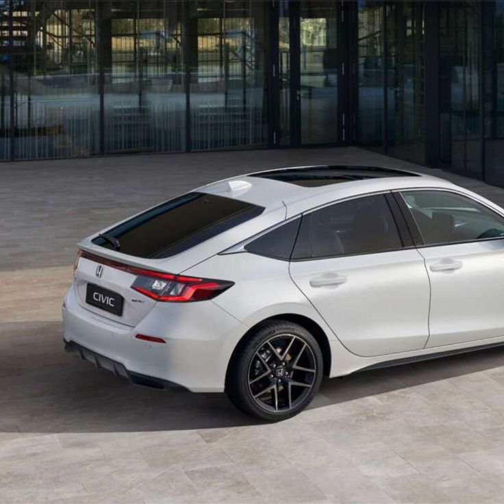 Hatchbacks With Huge Trunks and With Tiny Openings