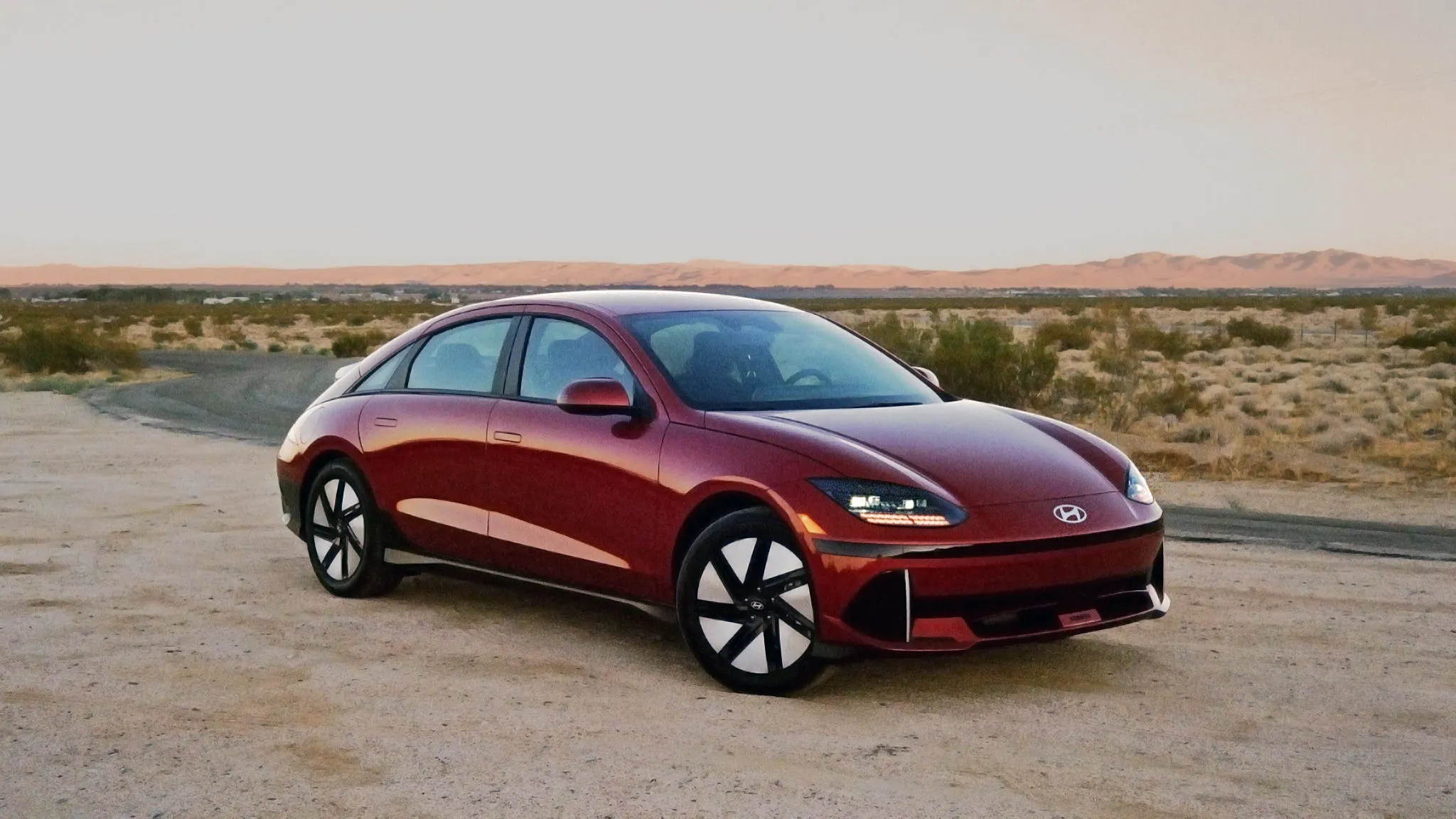 Hyundai Ioniq 6 SE Long Range