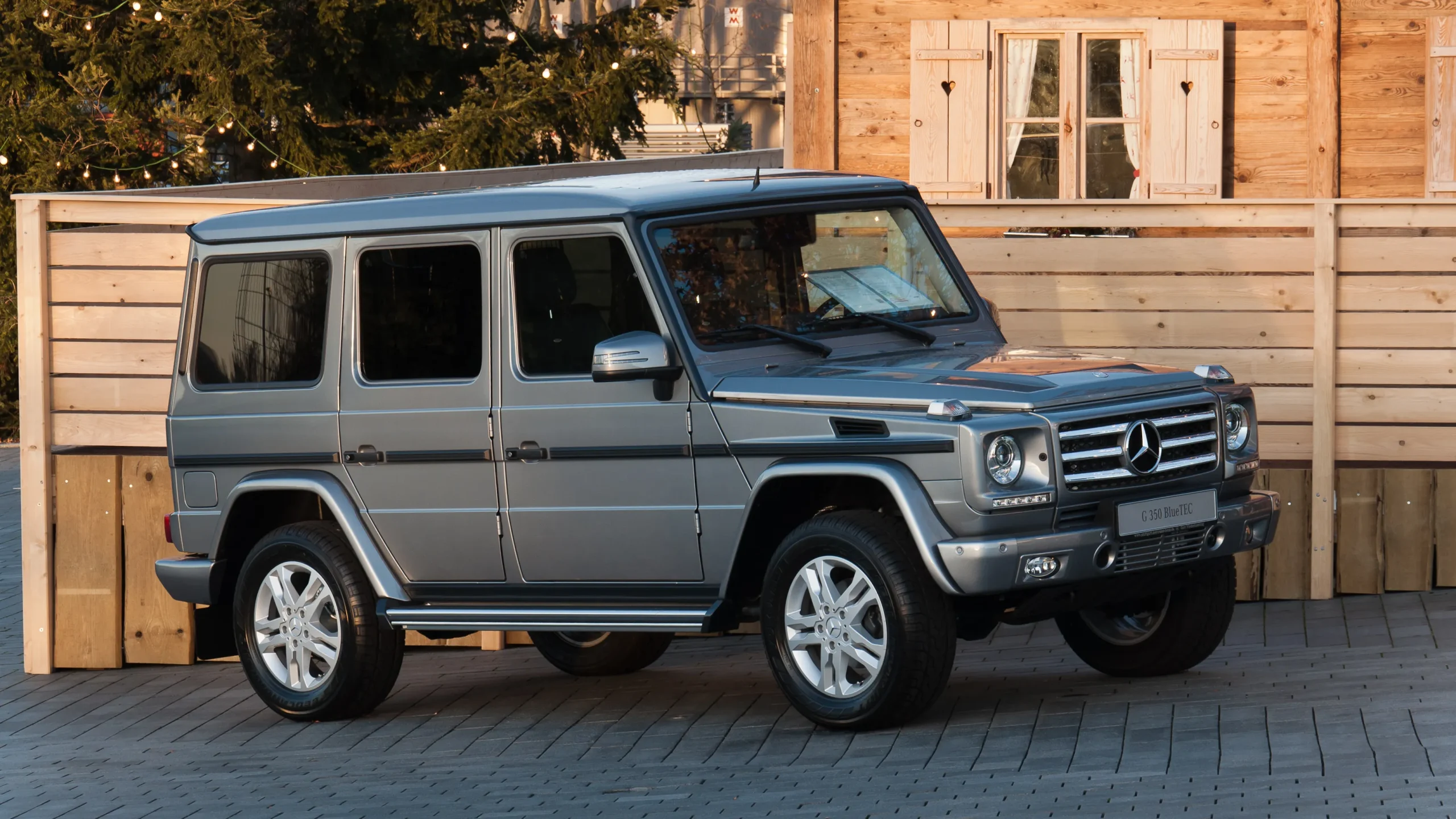 Mercedes Benz G Class (W463) Mercedes Benz G Class (W463)