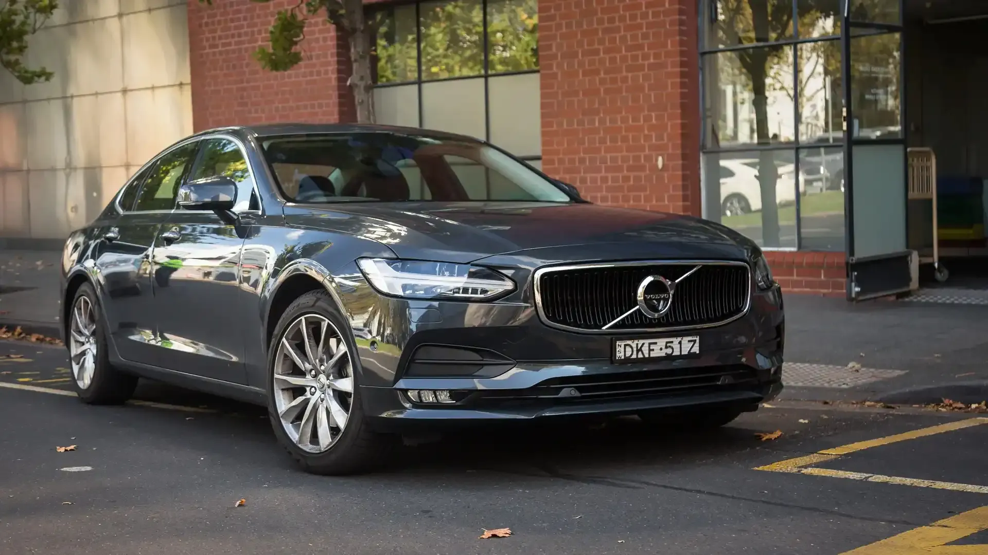 Volvo S90 Momentum