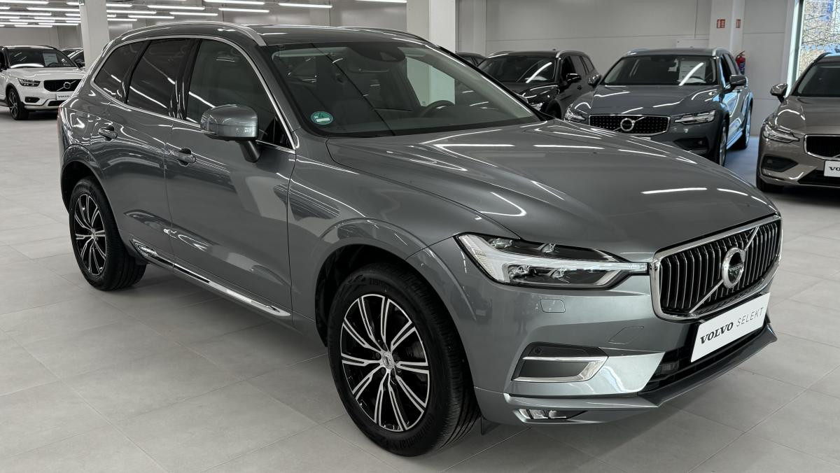 Volvo XC60 B5 AWD Inscription Volvo XC60 B5 AWD Inscription