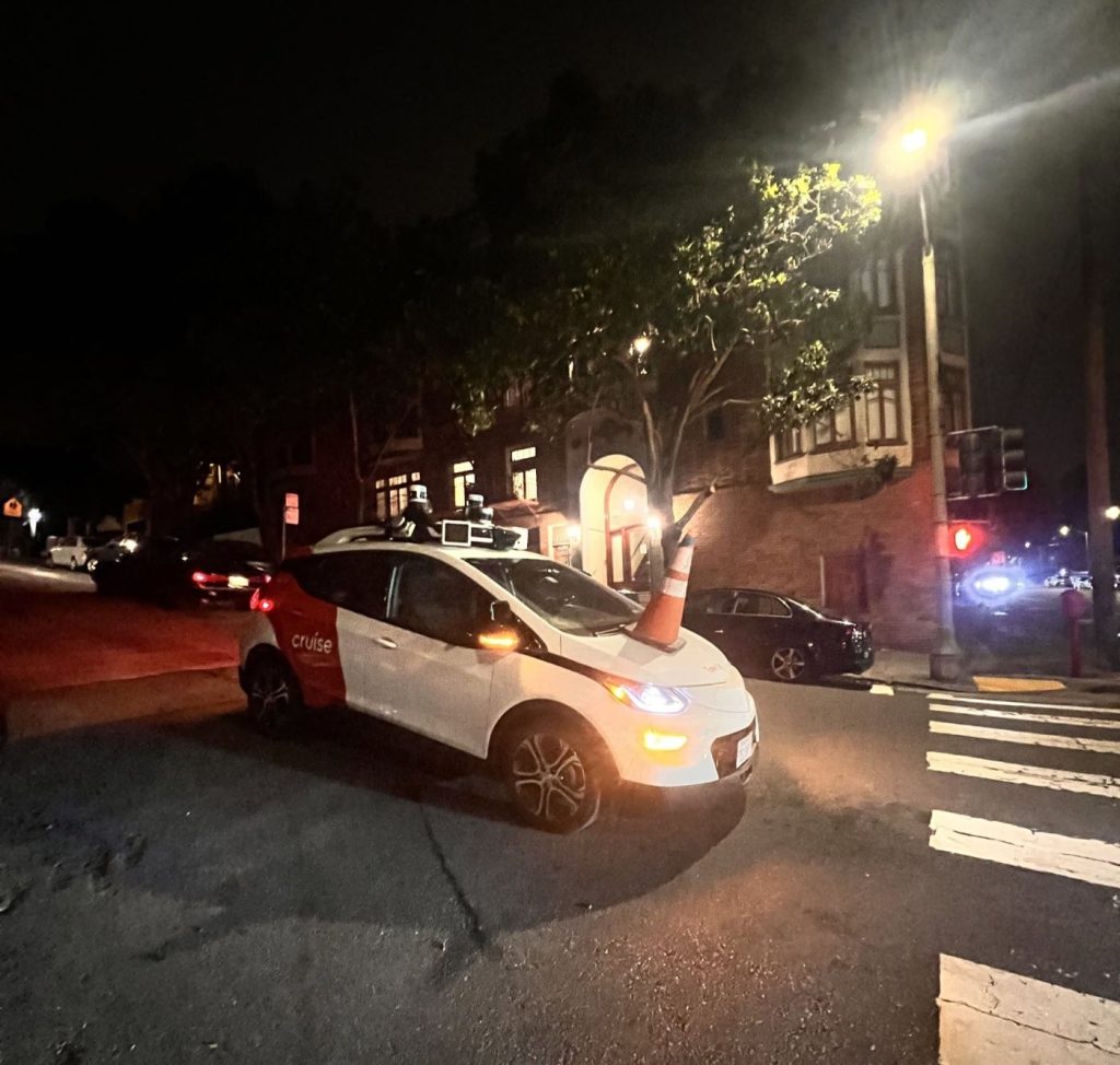 Waymo Robotaxi Disabled