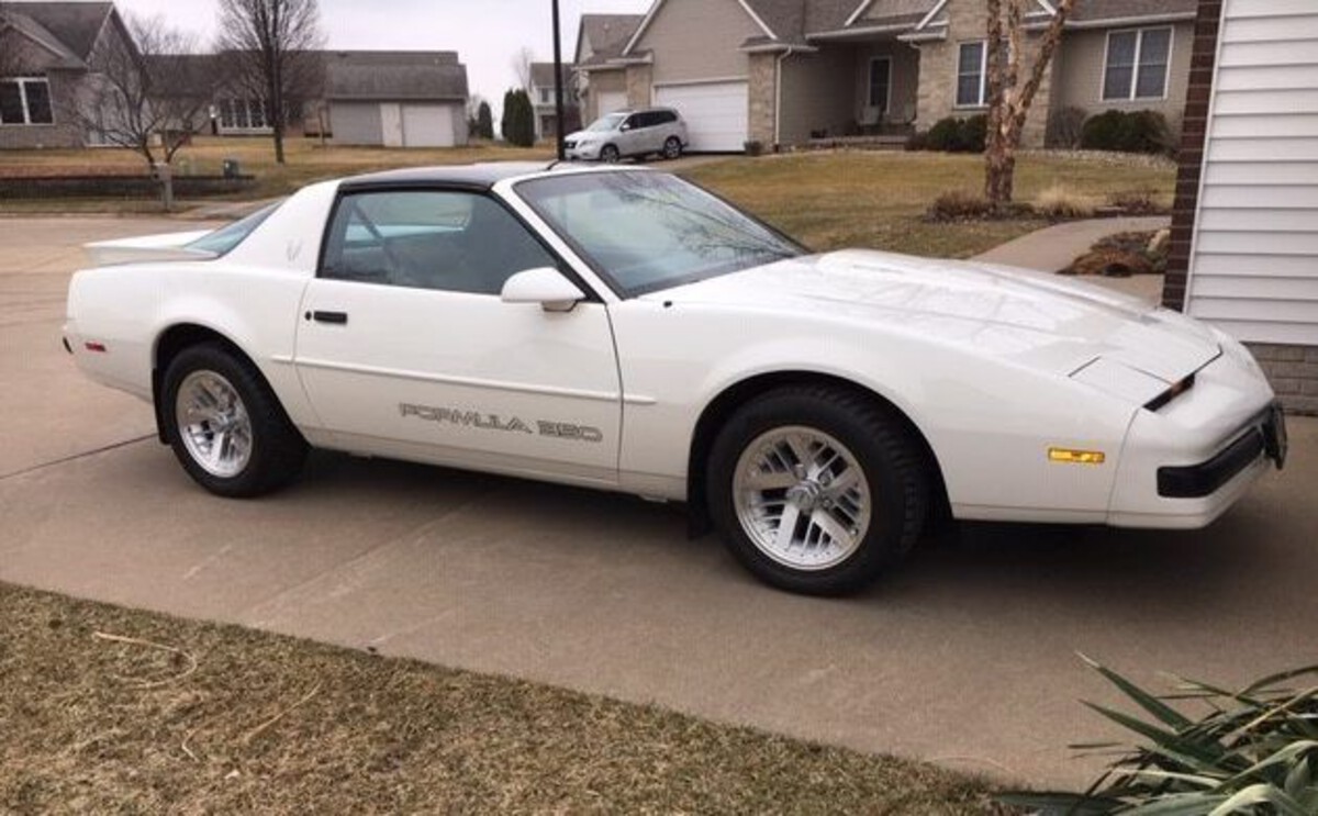 1987–1992 Pontiac Firebird Formula 350 1987–1992 Pontiac Firebird Formula 350
