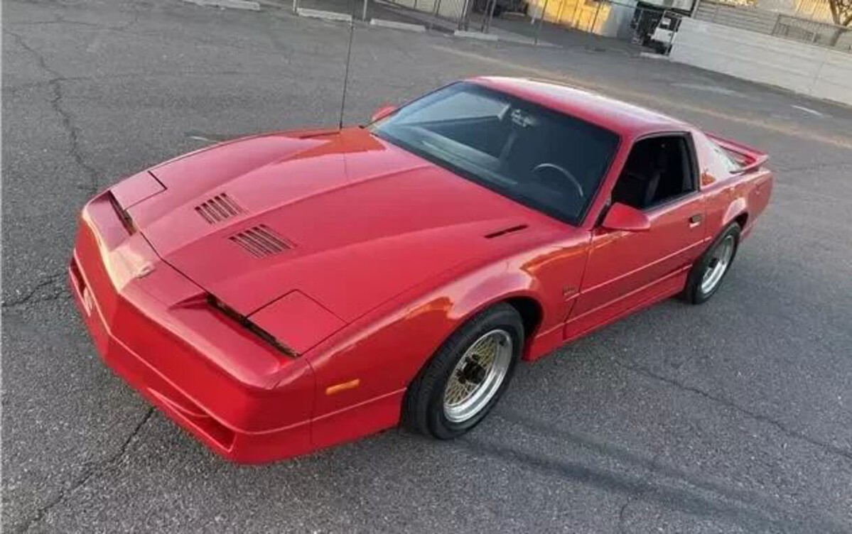 1995–2002 Pontiac Trans Am LT1 or LS1 1995–2002 Pontiac Trans Am LT1 or LS1