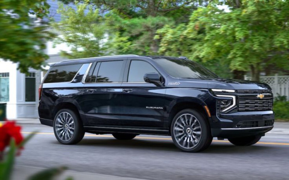 Chevrolet Suburban Chevrolet Suburban