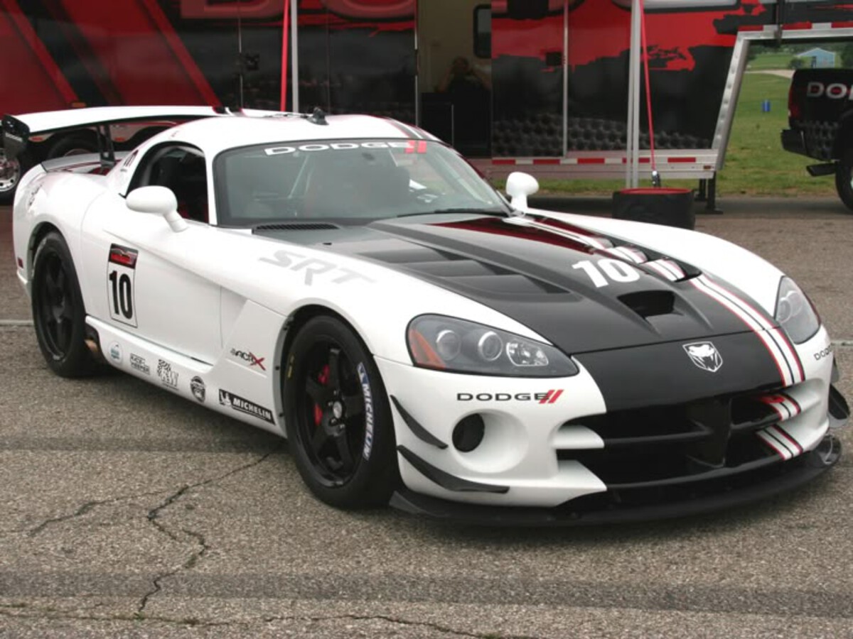 Chevrolet Camaro ZL1 Dodge Viper (SRT 10