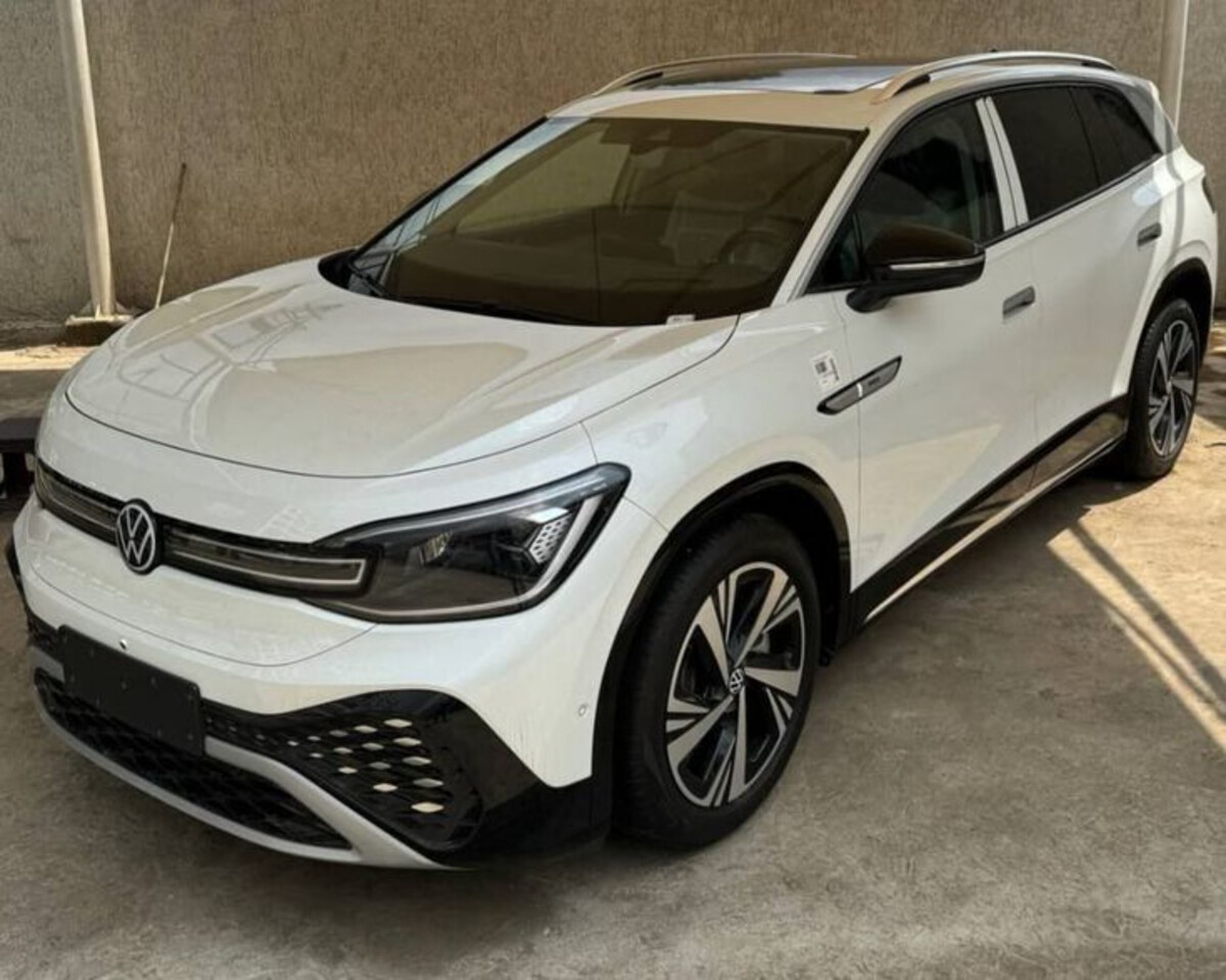 Electric crossovers Electric crossovers