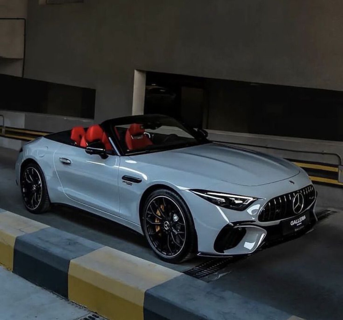 Mercedes AMG SL63 Mercedes AMG SL63