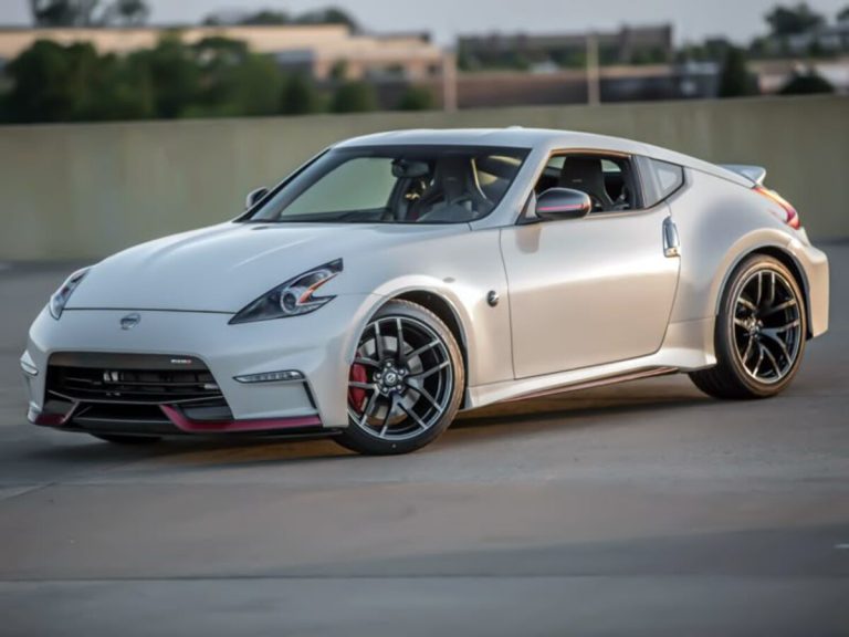 Nissan 370Z NISMO