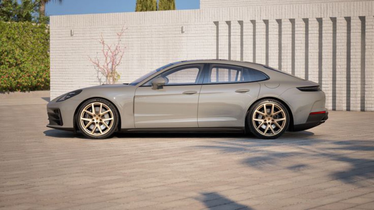 Porsche Panamera Base Model Porsche Panamera Base Model