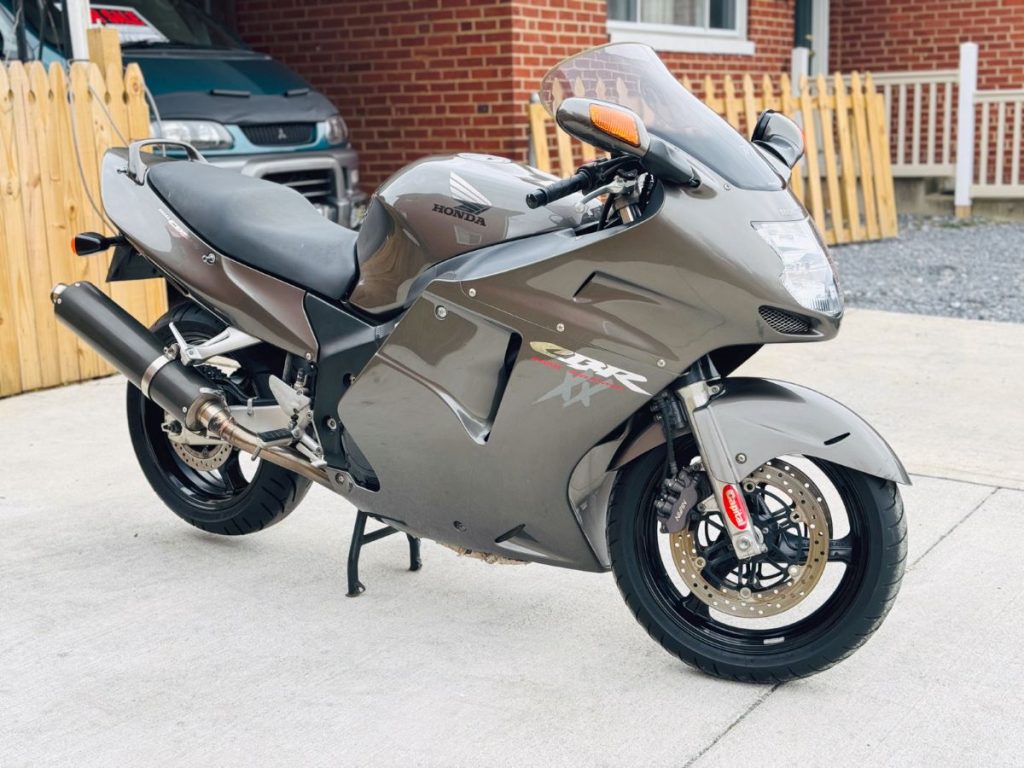 1997 Honda CBR1100XX Super Blackbird