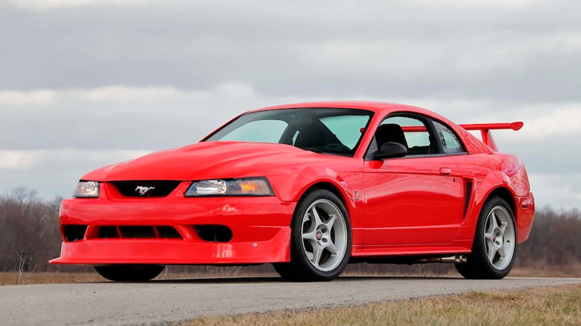 2000 Ford Mustang SVT Cobra