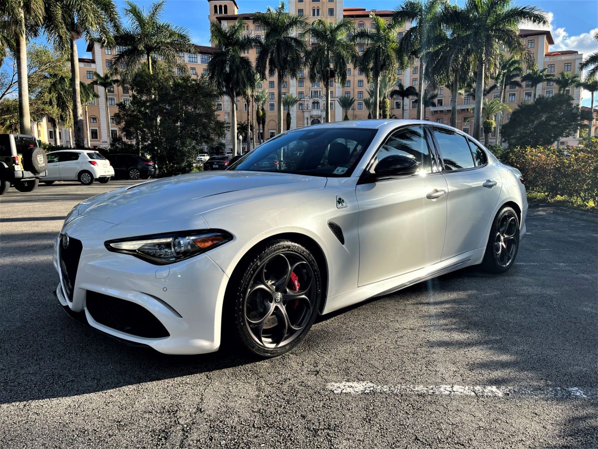 2021 Alfa Romeo Giulia Quadrifoglio