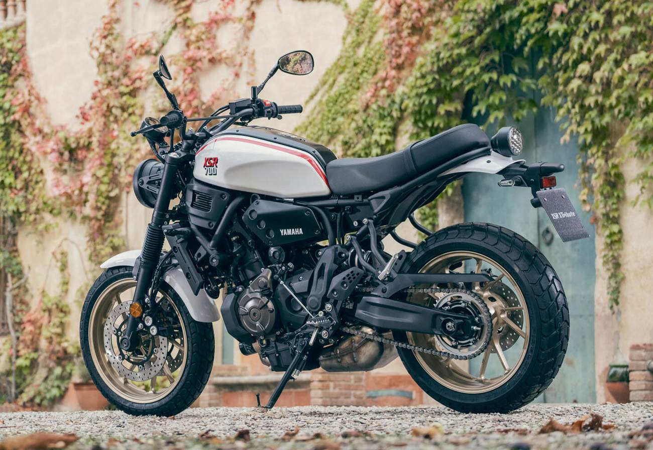 2022 Yamaha XSR700 XTribute