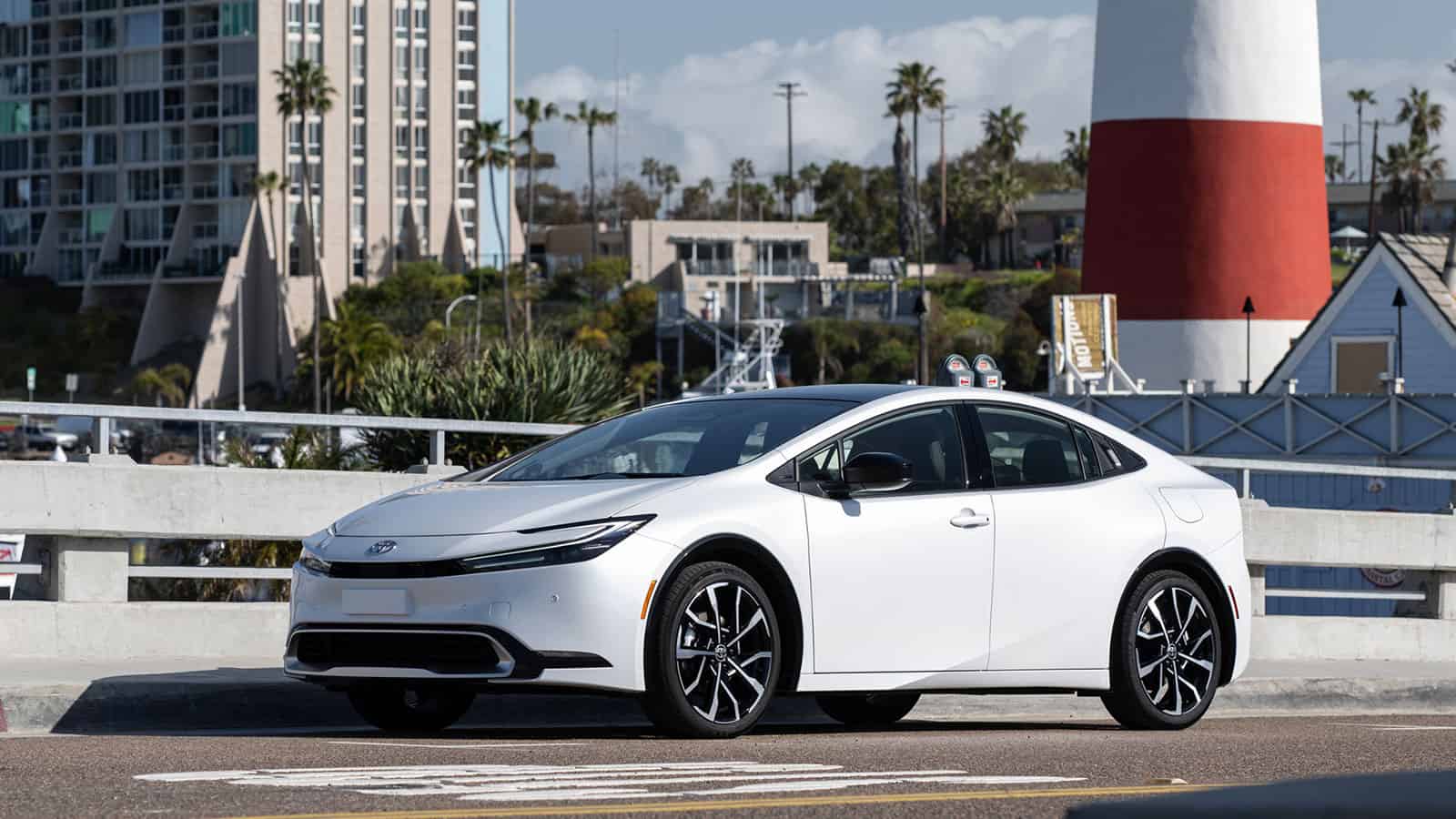 2024 Toyota Prius Prime 2