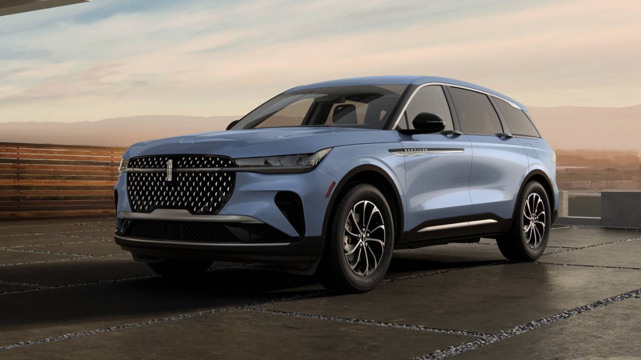 2026 Lincoln Nautilus Hybrid