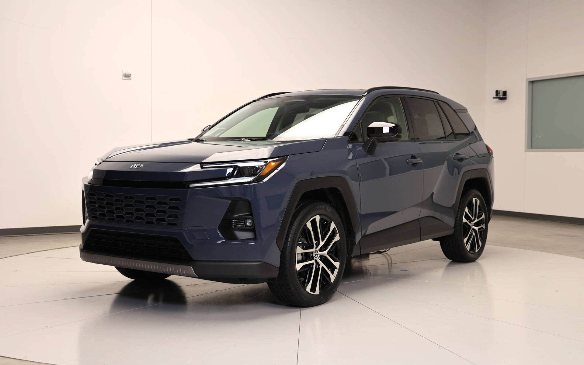 2026 Toyota RAV4 Hybrid