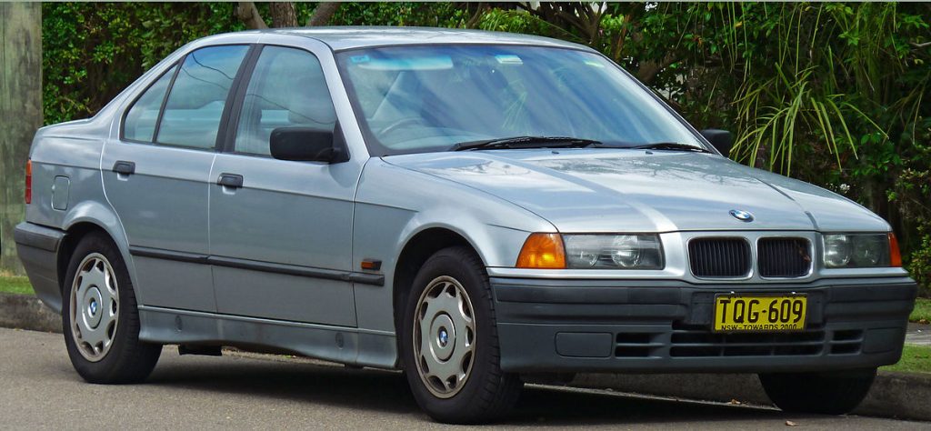 BMW 3 Series (E36) BMW 3 Series (E36)