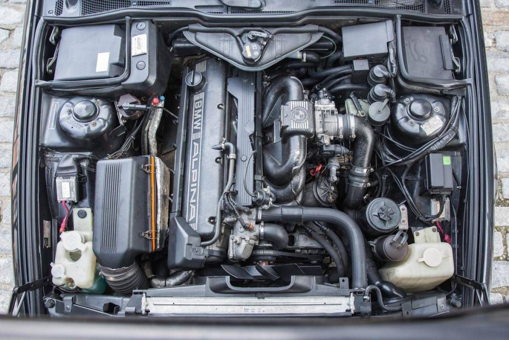 BMW M30 Engine