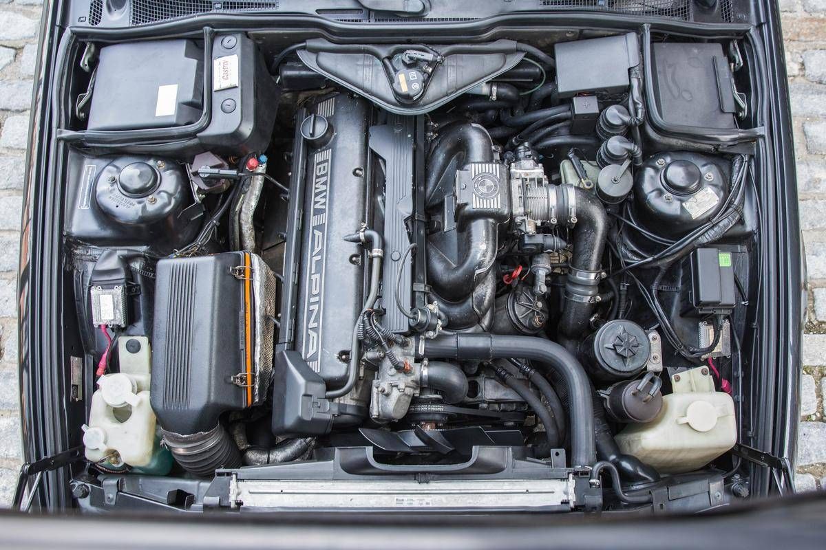 BMW M30 Engine