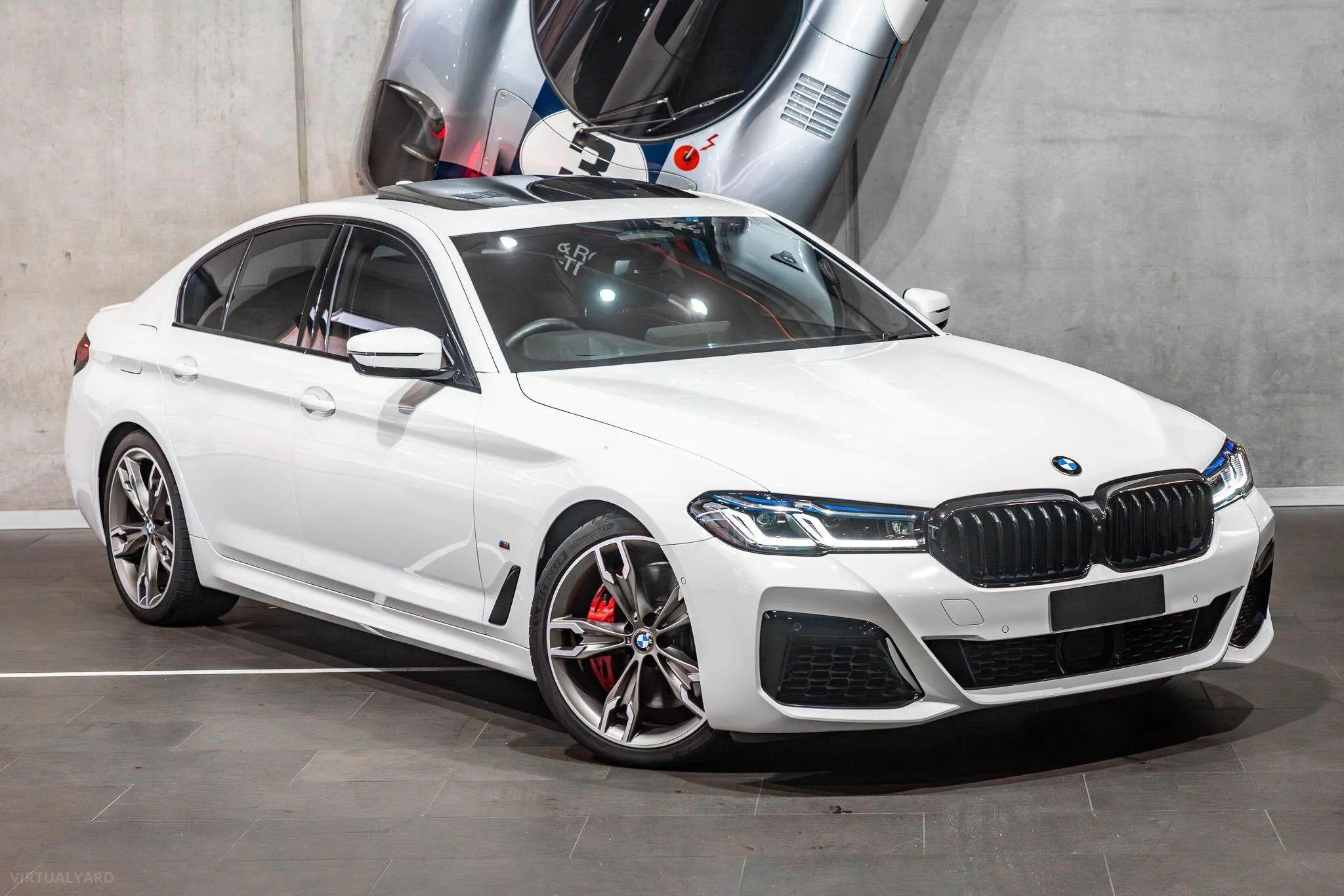 BMW M550i xDrive G30 Sedan