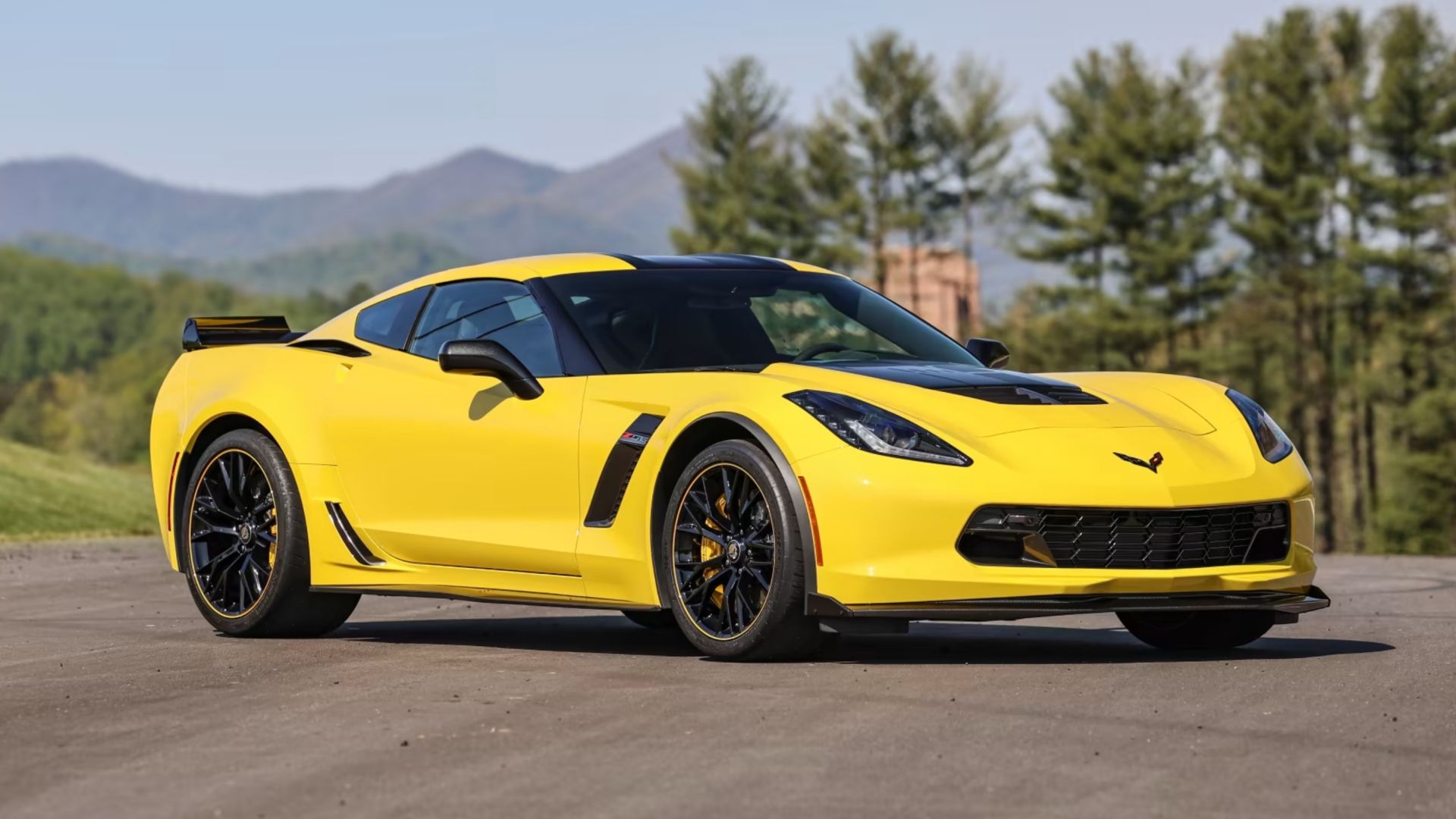 Chevrolet Corvette Z06 featured