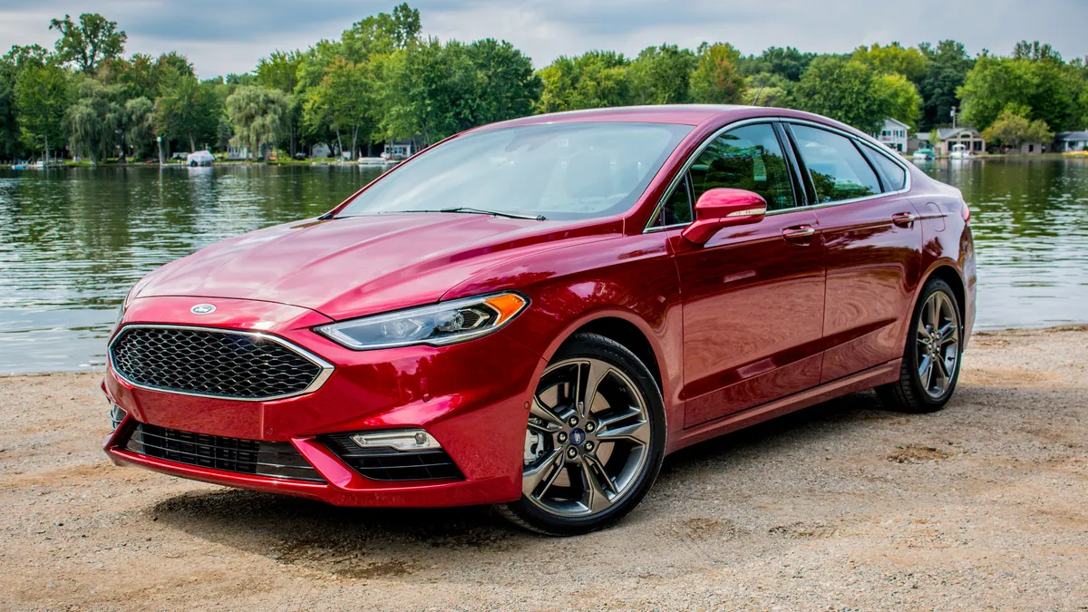 Ford Fusion (2017–2019)