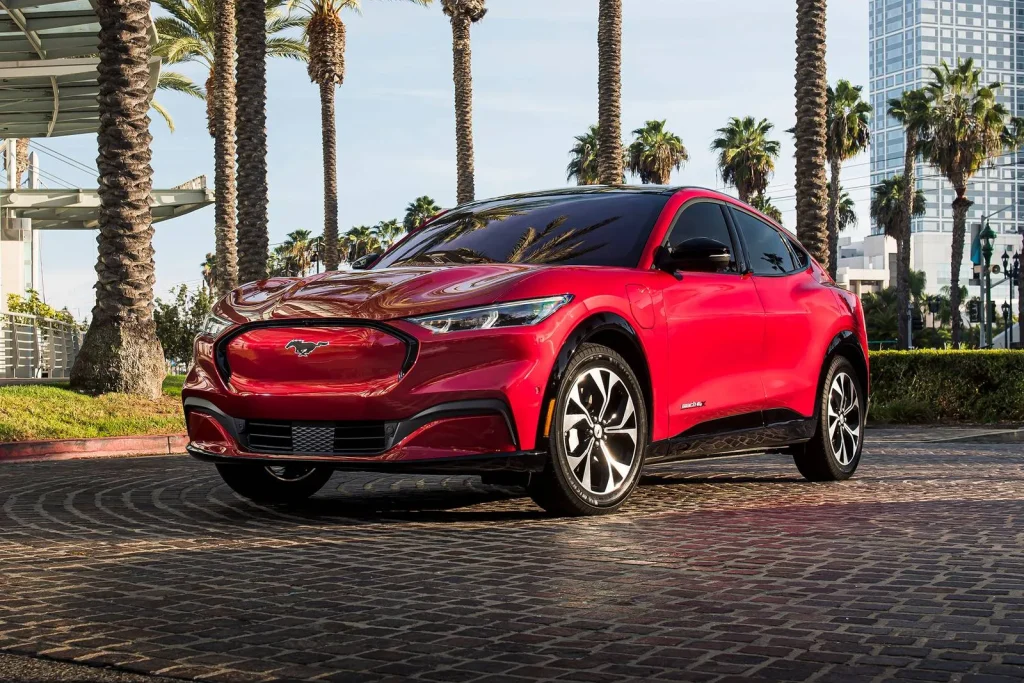 Ford Mustang Mach E Select RWD