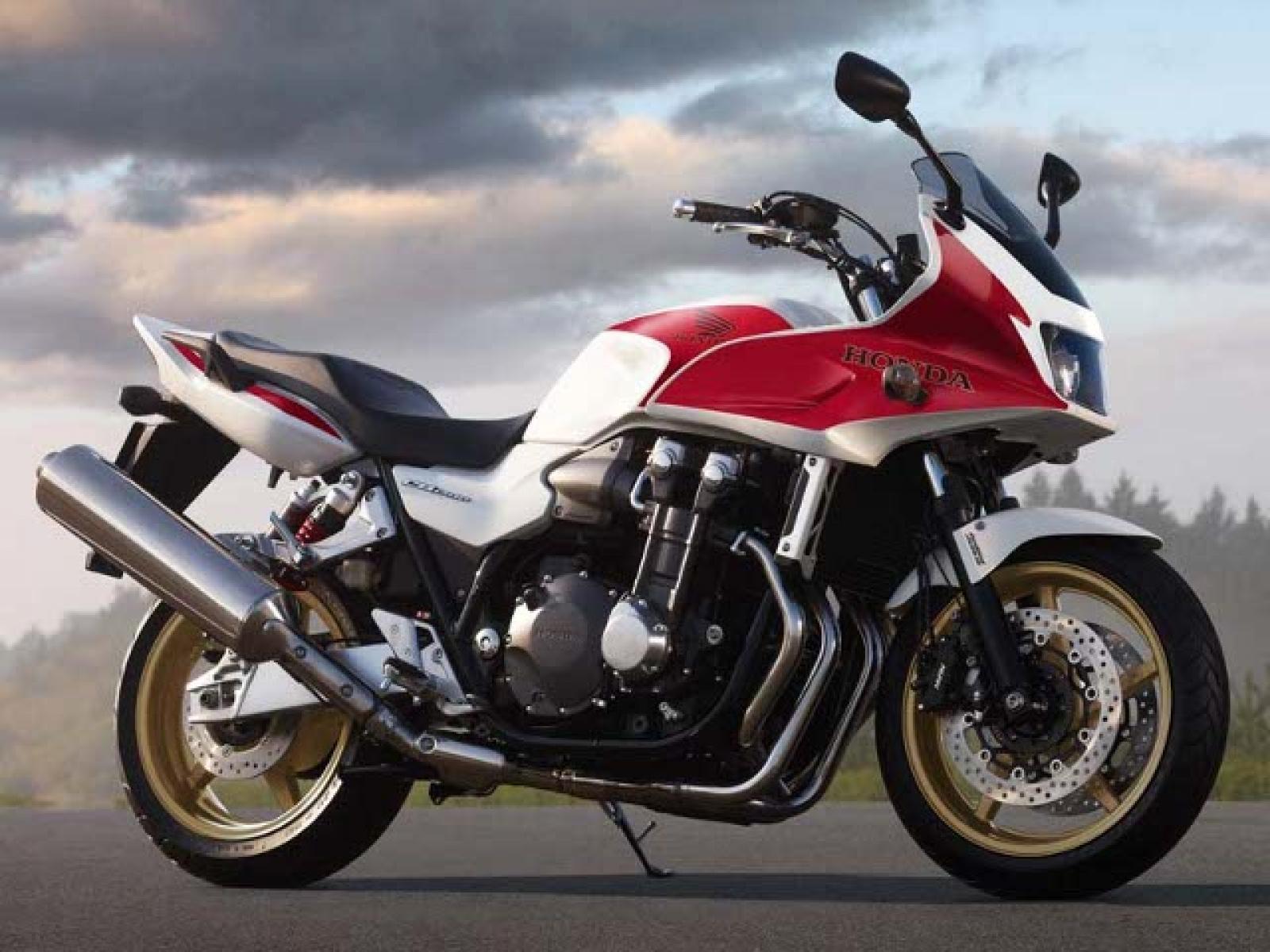 Honda CB1300 Super Four