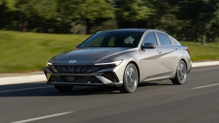 Hyundai Elantra Hybrid
