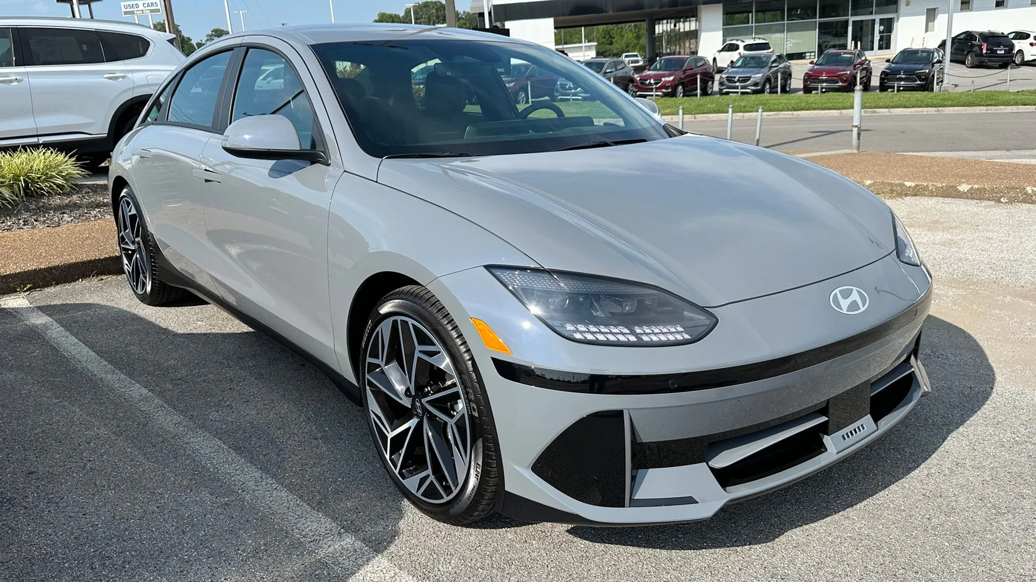 Hyundai Ioniq 6 SE Long Range