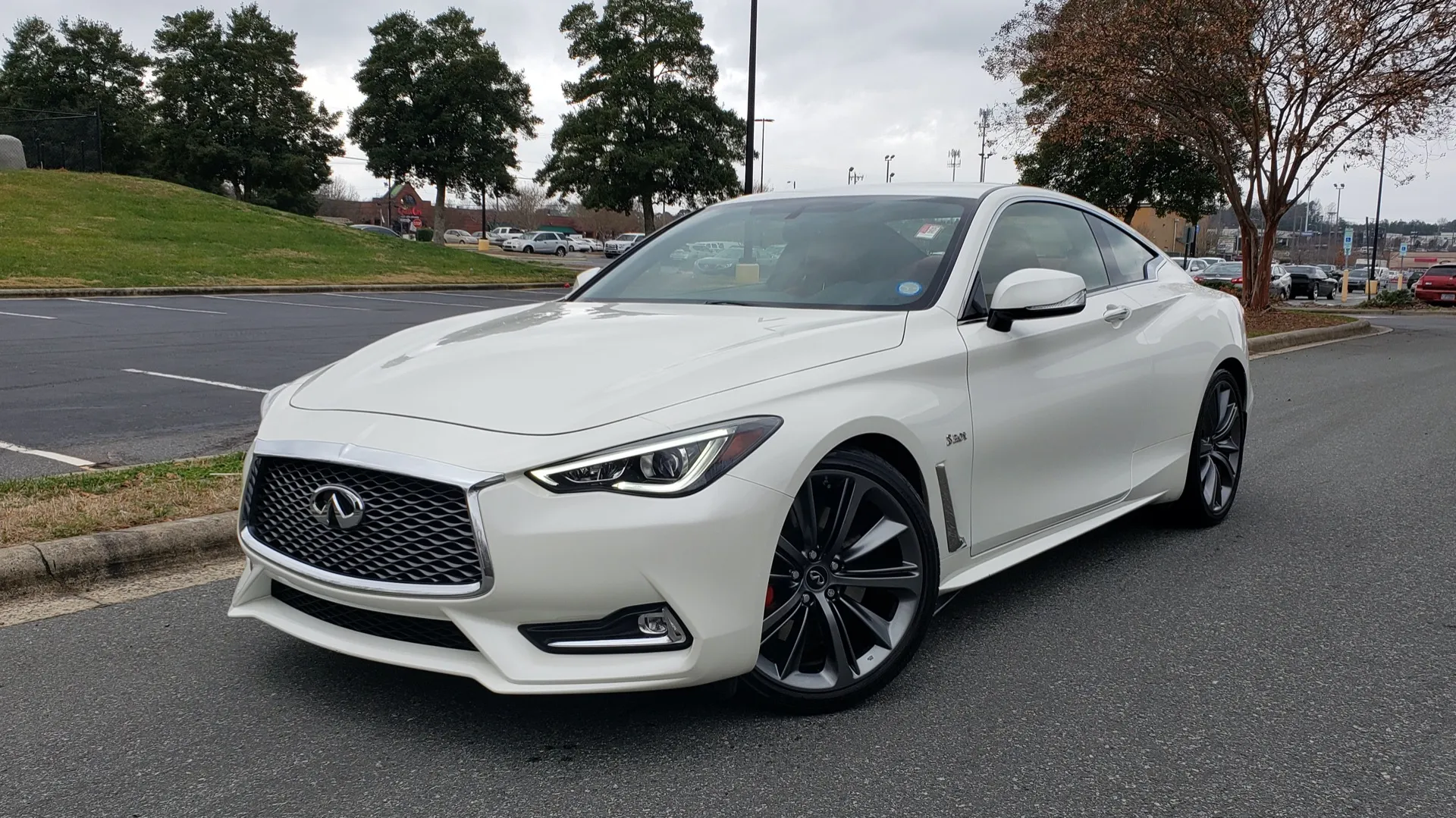 Infiniti Q60