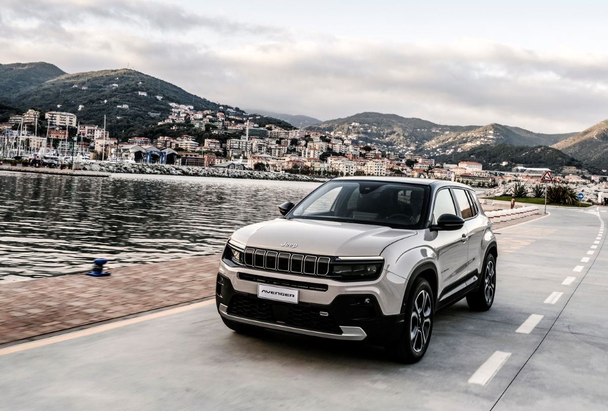 Jeep Avenger Hybrid