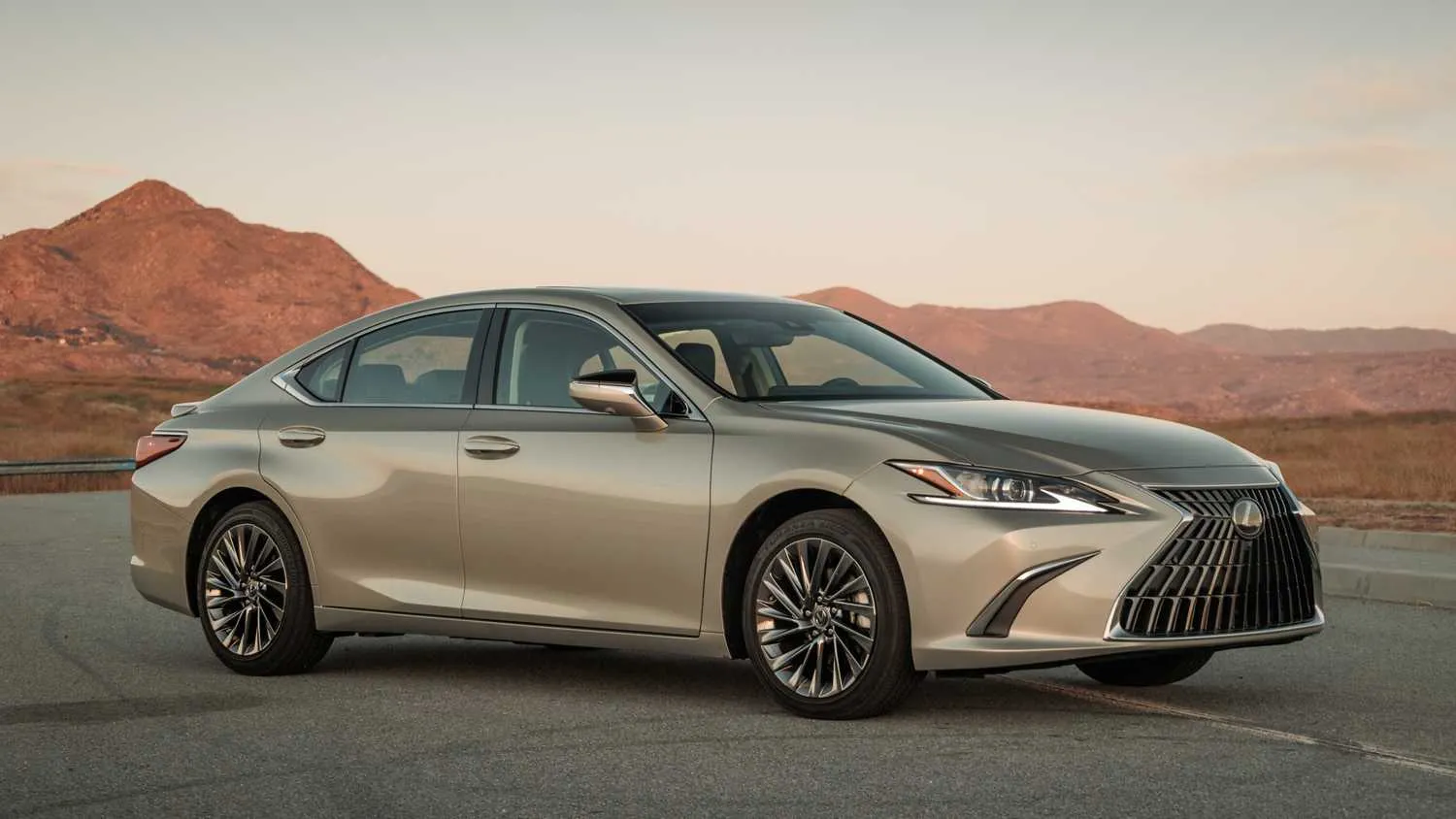 Lexus ES 300h