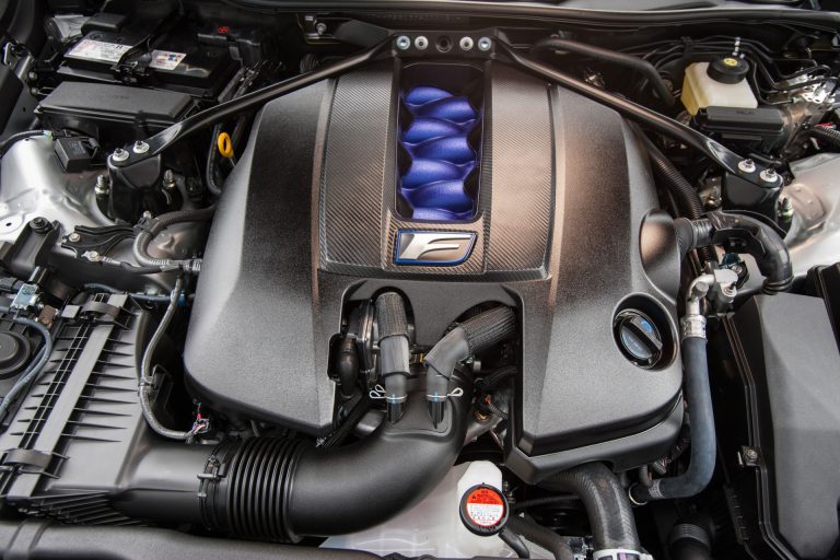 Lexus RC F 5.0L 2UR GSE V8 