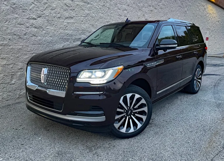 Lincoln Navigator