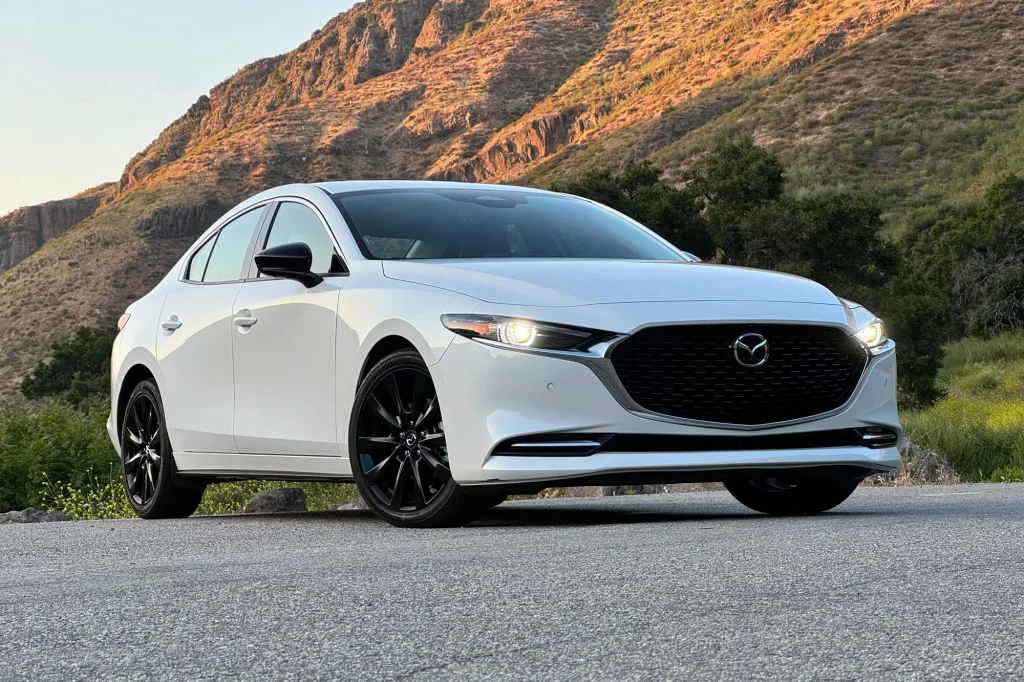 Mazda3 Sedan
