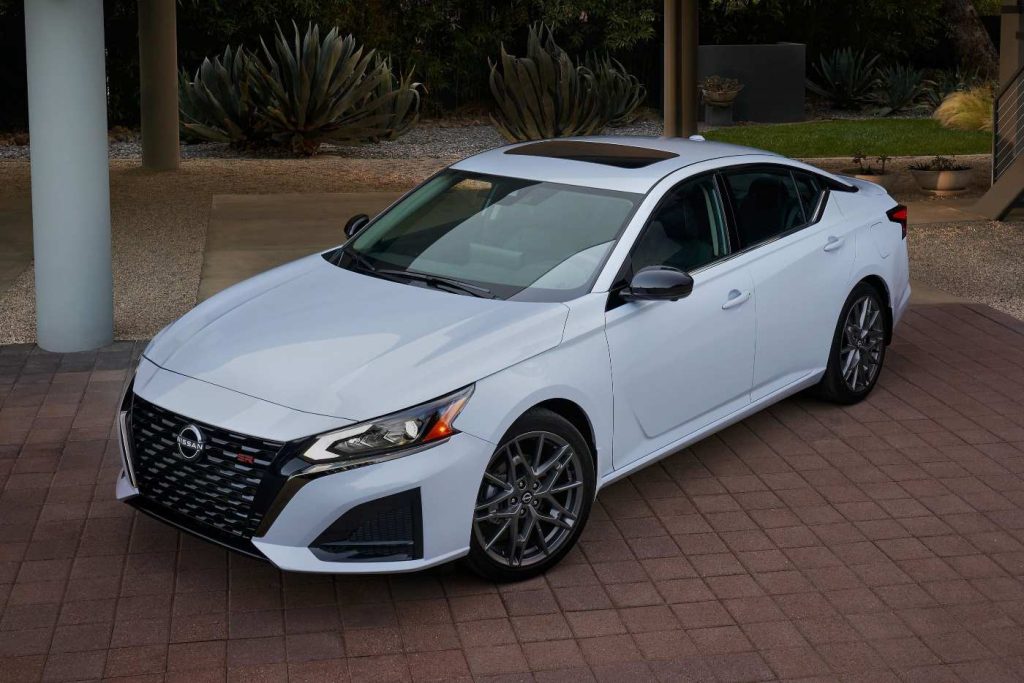 Nissan Altima