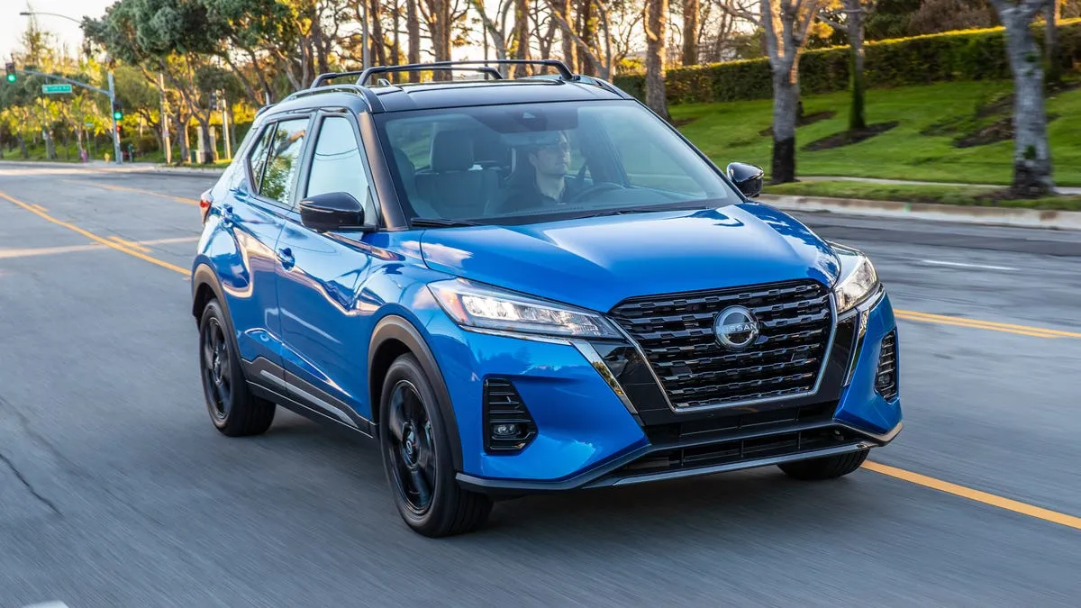 Nissan Kicks SR