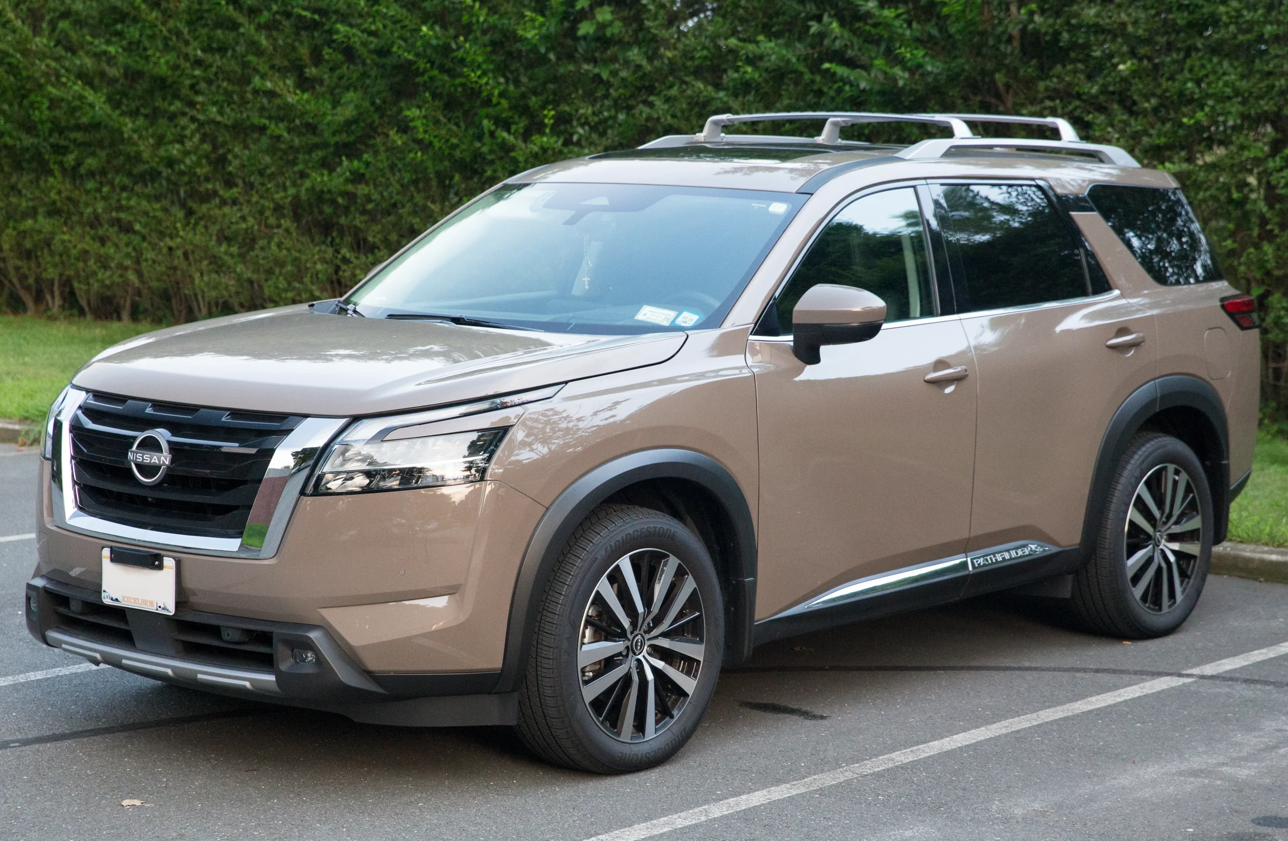 Nissan Pathfinder S