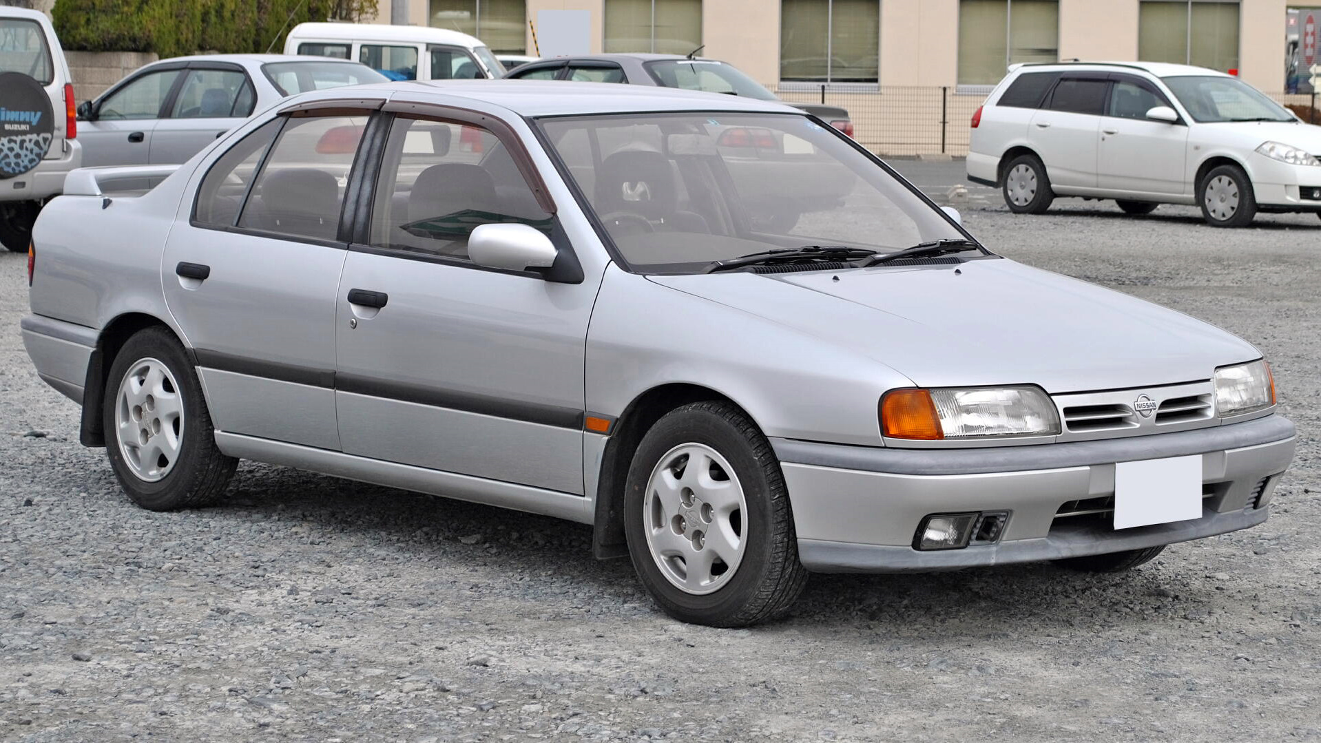 Nissan Primera P10