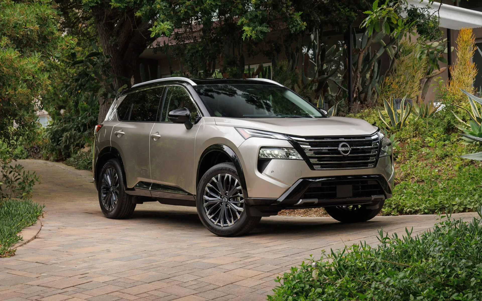 Nissan Rogue S Nissan Rogue S